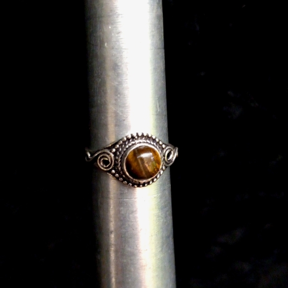 124 Tiger Eye Silver Gemstone Ring size 8 stamped 925 shipping sale - Picture 2 of 10